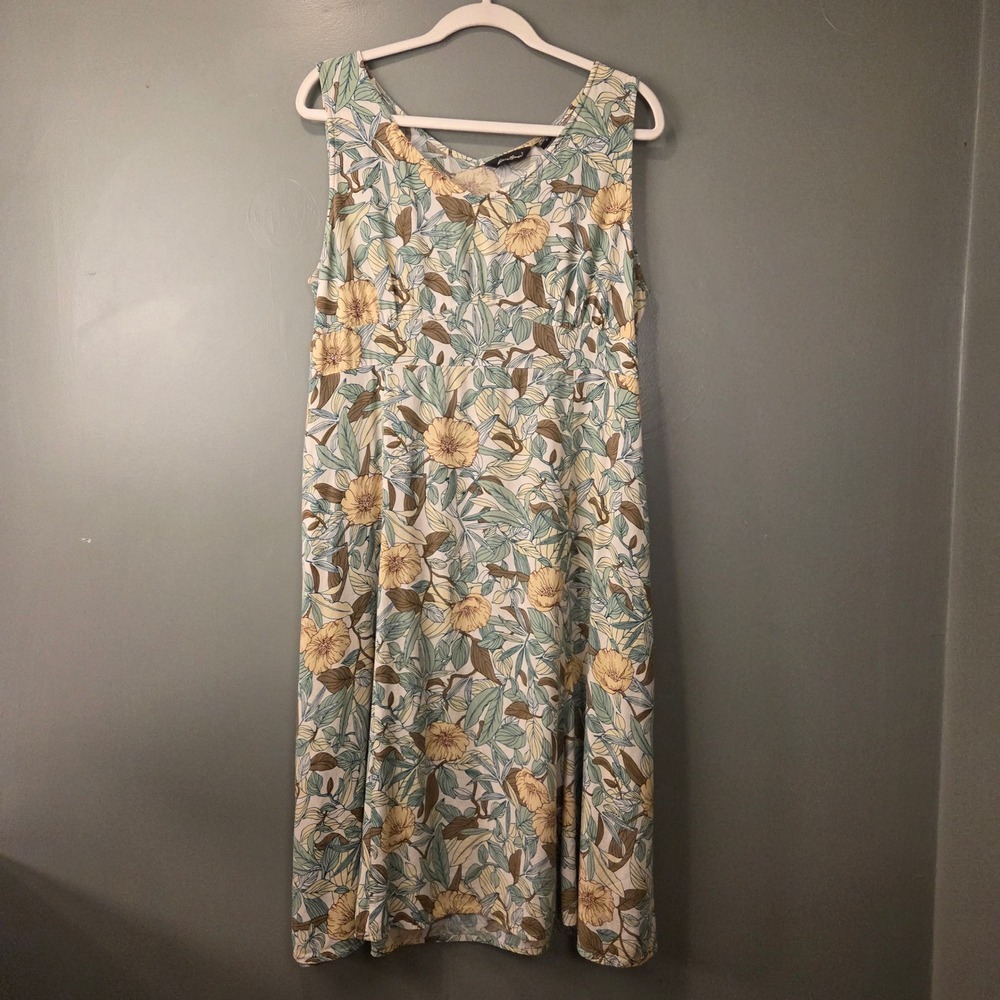 Eddie Bauer Women's Floral Print Midi Dress Size 18